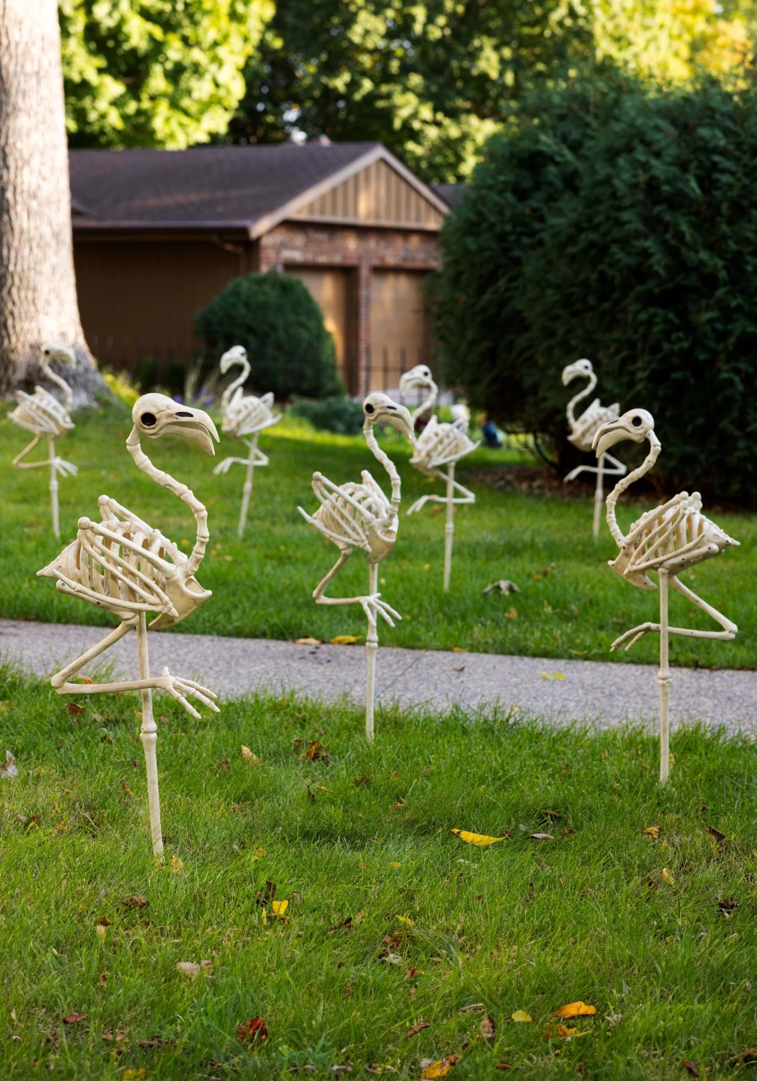 34-Inch Flamingo Skeleton Halloween Prop 2 34-Inch Flamingo Skeleton Halloween Prop - Image 2