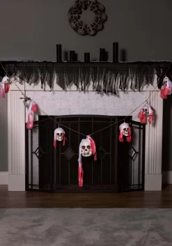 70" Bloody Skull Garland Decoration