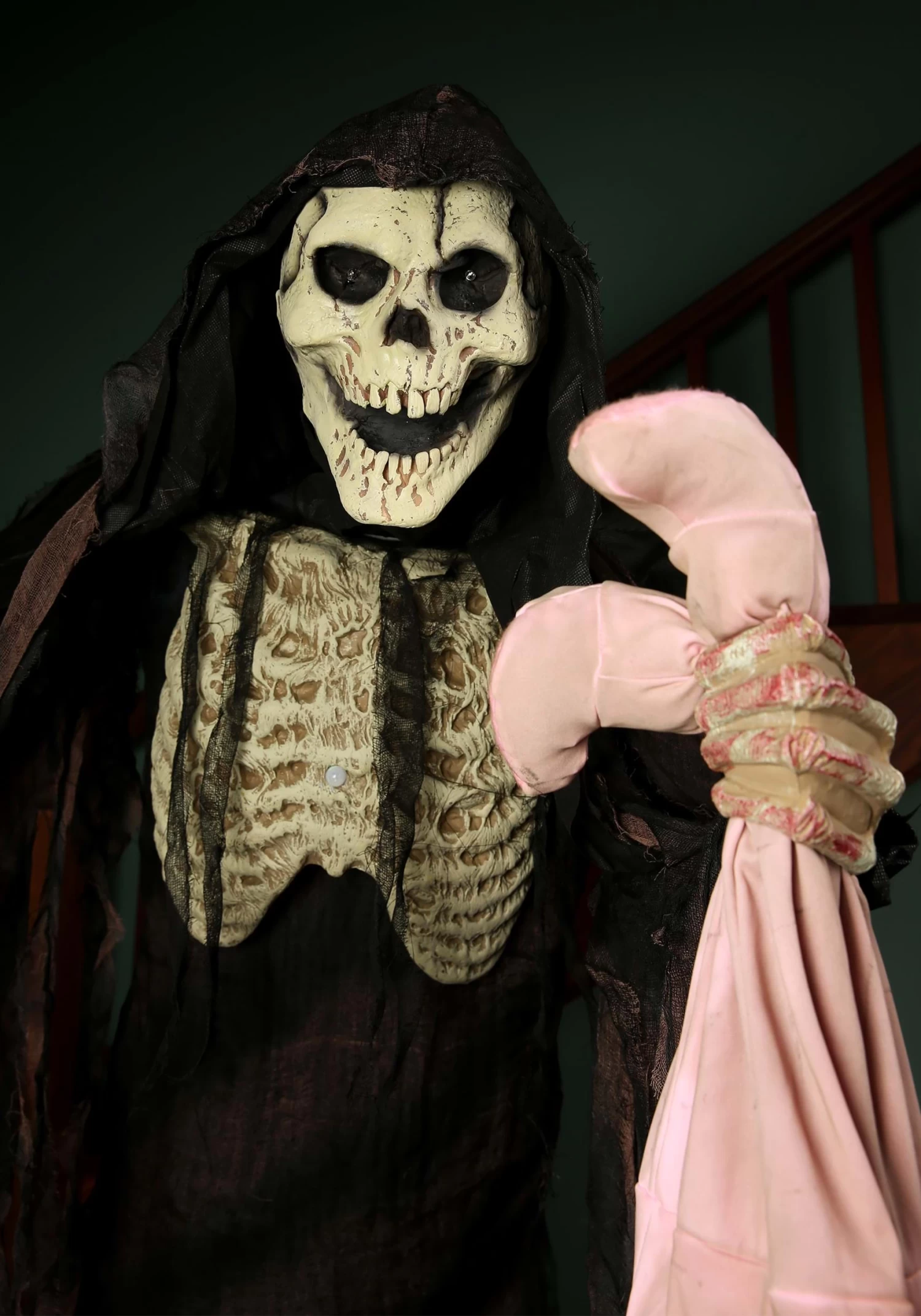 7FT Animated Towering Boogey Man With Kid Halloween Decoration 2 7FT Animated Towering Boogey Man With Kid Halloween Decoration - Image 2