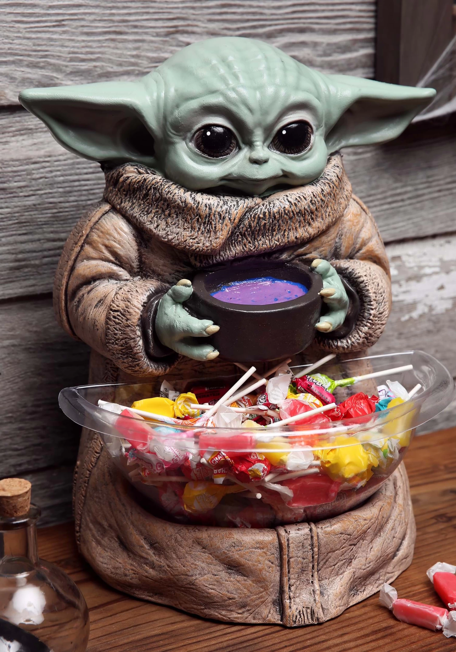 Star Wars Mandalorian The Child Candy Bowl Holder 1 Star Wars Mandalorian The Child Candy Bowl Holder