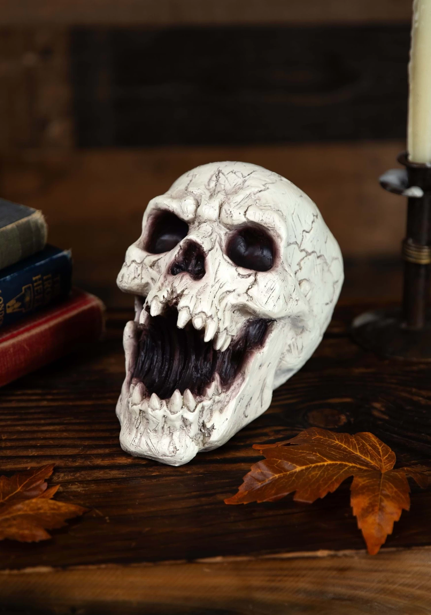 Resin Skull With Sharp Teeth Halloween Decoration 1 Resin Skull With Sharp Teeth Halloween Decoration